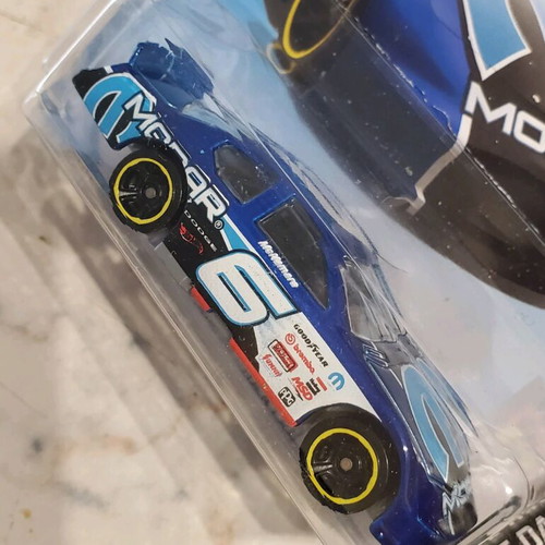 Hot Wheels Dodge Charger Stock Car 2019 sealed