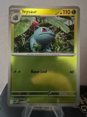 Ivysaur card like new
