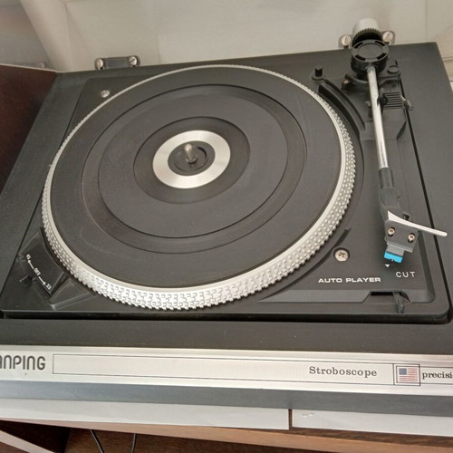Hanping turntable used with stroboscope and auto player functions