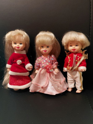 Vintage mini dolls set of 3 used