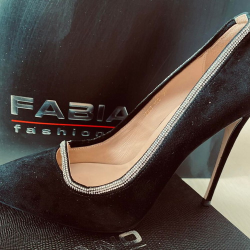 Fabiano high heel shoes size 38 like new, black