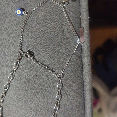 Double hand chain made of steel, like new, silver color