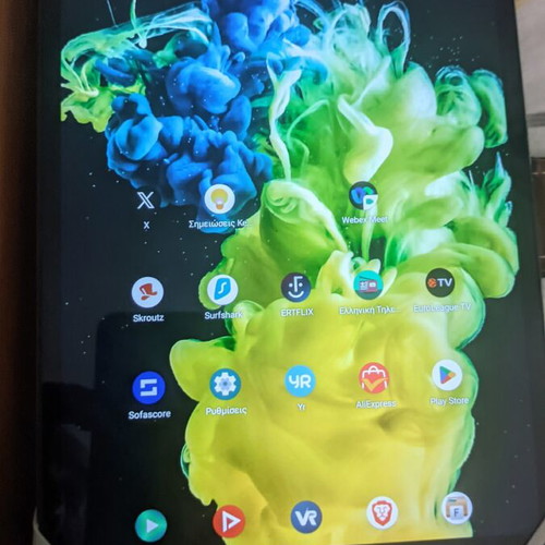 Samsung Galaxy Tab S2 8" LTE tablet used with SIM card slot