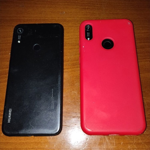 Huawei Y6s / Y6 (2019) phones refurbished, pack of 2 for parts or repair