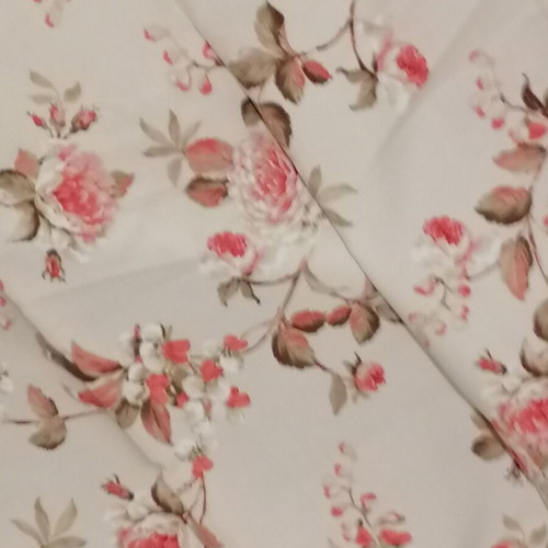 Two cotton fabrics, 0.94 x 1.28 m each
