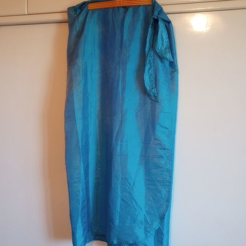 Maxi Pareo Skirt turquoise one size like new