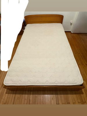 Orthopedic mattress used, hard, 1.34x1.96 m