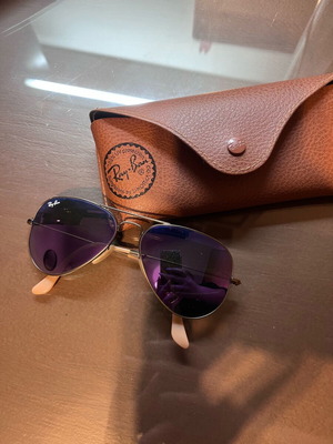 Ray Ban sunglasses like new, purple and silver