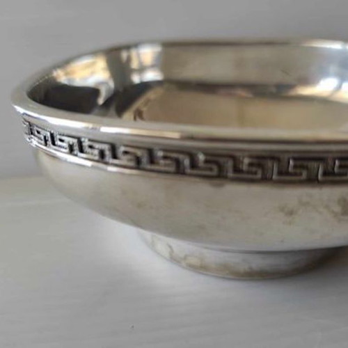 Silver-plated serving bowl used