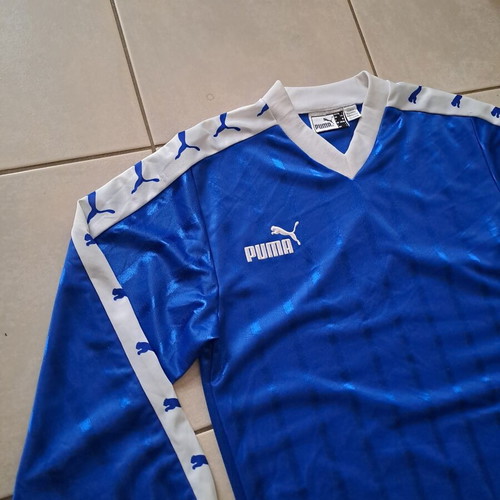 Puma Vintage 90s Long Sleeve Football Shirt like new