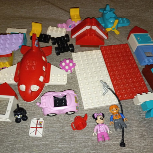 Lego DUPLO set with Minnie Mouse, planes, car and blocks