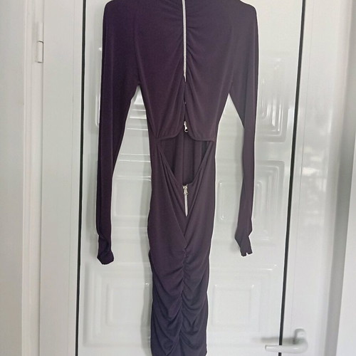 Dress purple elastic draped like new with back zipper