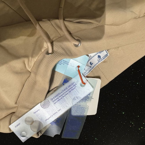 Off White shorts new with tags, size large, narrow fit