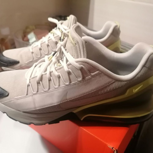 Nike Air Max sneakers size 47.5 like new, white and grey