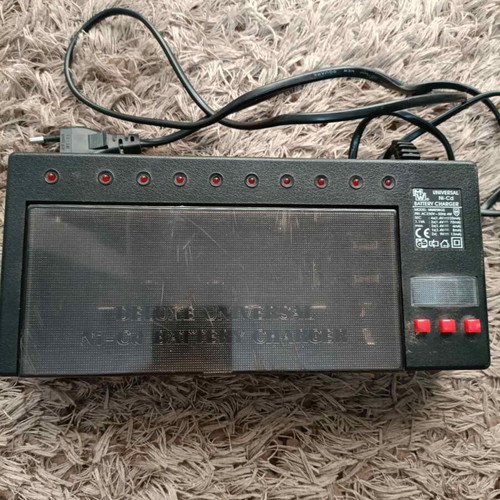 Multicharger for Various Batteries like new