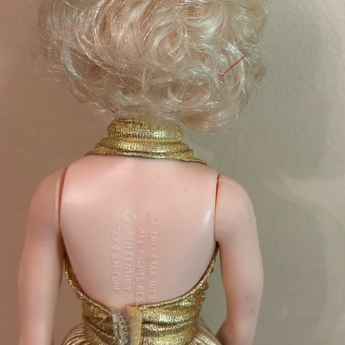 Rare Marilyn Monroe collectible doll 1982 like new