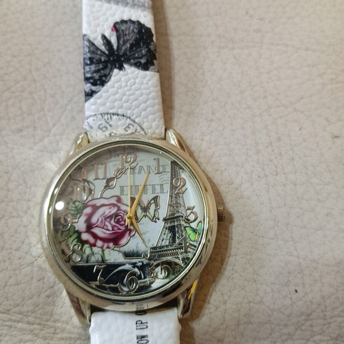 Women's Quartz wristwatch with vintage Paris dial, like new