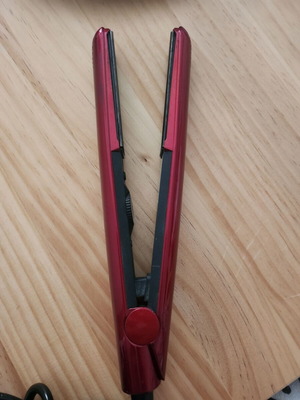 Jindeli Hair Straightener used