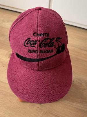 Coca-Cola Cherry Zero Sugar κεντητό καπέλο μπέιζμπολ ροζ κόκκινο μέγεθος 60 σαν καινούργιο
