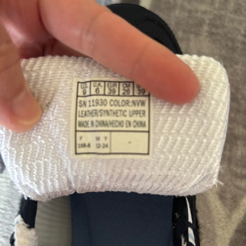 Skechers women's shoes like new, size 39, white and blue