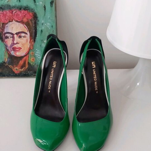 United Nude pumps like new, size 36, black and green