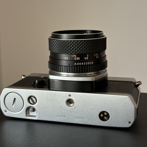 Yashica FRii camera with DSB 50mm f/1.9 lens like new