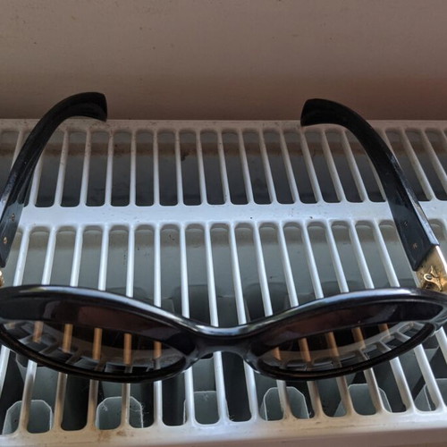 Escada Vintage Women's Sunglasses Black with Gold Details like new