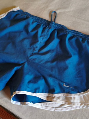Nike Tempo Dri-FIT γυναικείο αθλητικό σορτς μέγεθος S σαν καινούργιο μπλε άσπρο