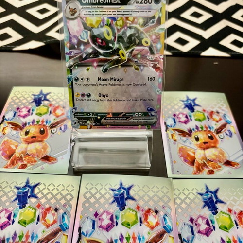 Pokemon Umbreon EX Prismatic Evolutions card like new