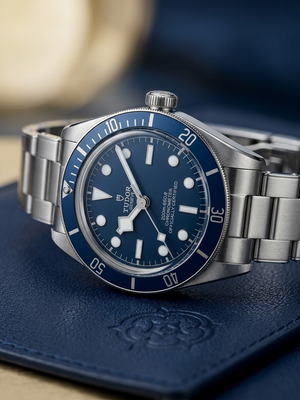 Tudor BB58 CoSC blue bay 58 watch
