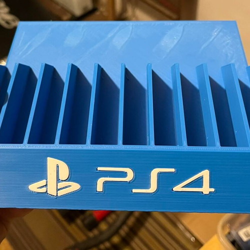 PlayStation 4 games stand like new