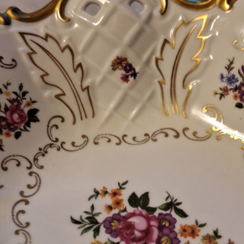 Porcelain plates set from Germany like new, hand-painted with 24k gold