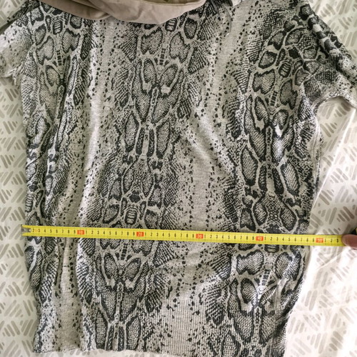 Caitlyn women's thin blouse like new, gray, size M