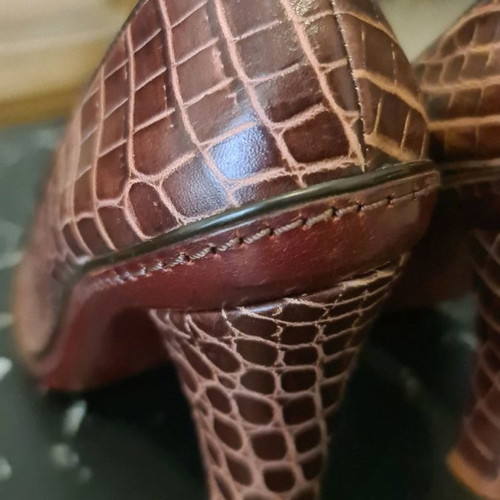 Celine leather pumps used, brown croc pattern, size 38