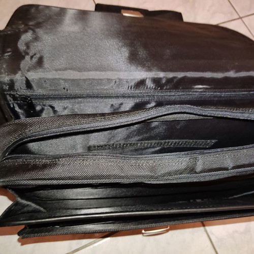 Diplomat professional bag new