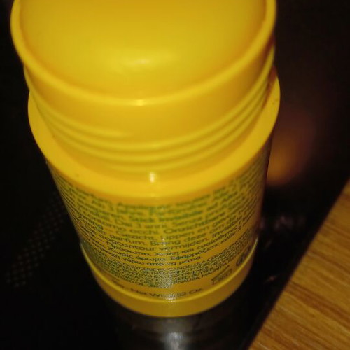 Luxurious Suncare SPF 6 oil and stick