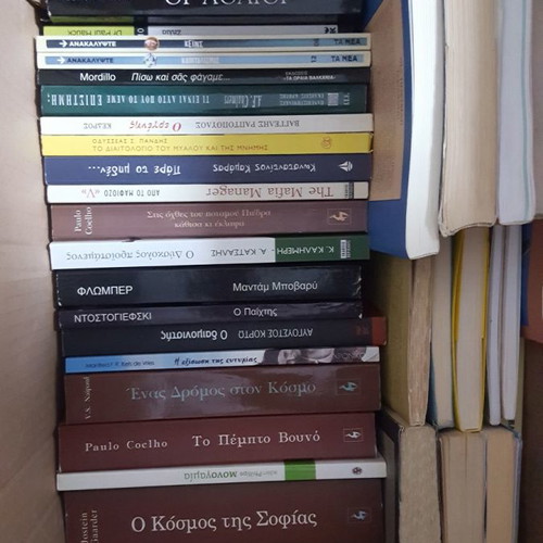 Collection of 116 used books (Literature, History, Encyclopedias)
