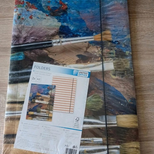 Set of 2 A3 Folders with Elastic Band new