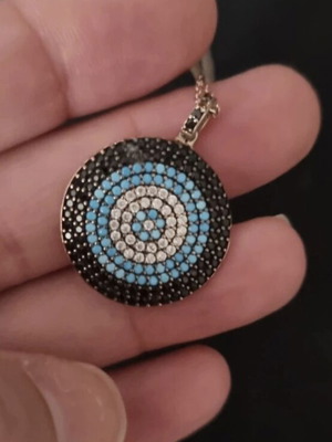 Silver necklace with eye pendant, like new, Oxette