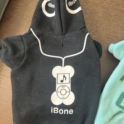 Dog hoodies, pack of 2, for dogs up to 4 kg