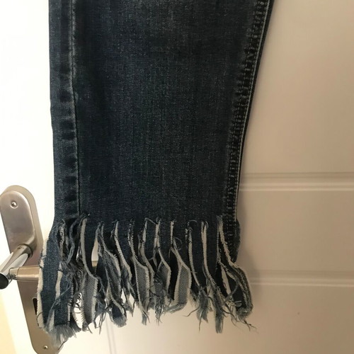 Jean pants medium like new with unique hems Wolbar