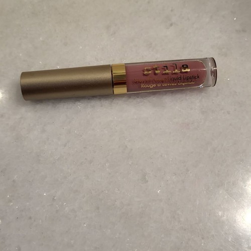 Stila liquid lipstick in Perla shade, only opened