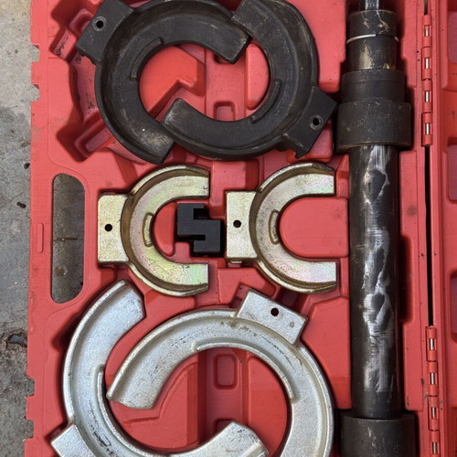 Shock Absorber Spring Removal Tool like new