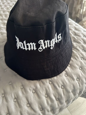 Καπέλο τύπου bucket Palm Angels καινούργιο, μαύρο και άσπρο