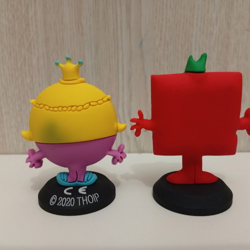 Mr. Strong 2024 & Mrs. Princess 2020 figures set used