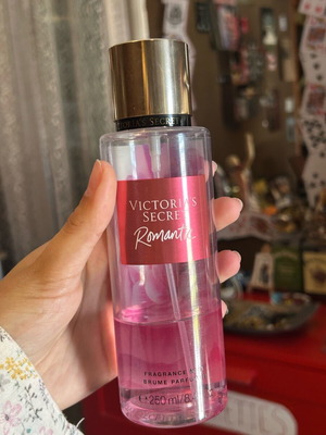 Victoria Secret 4 used body mists, not full