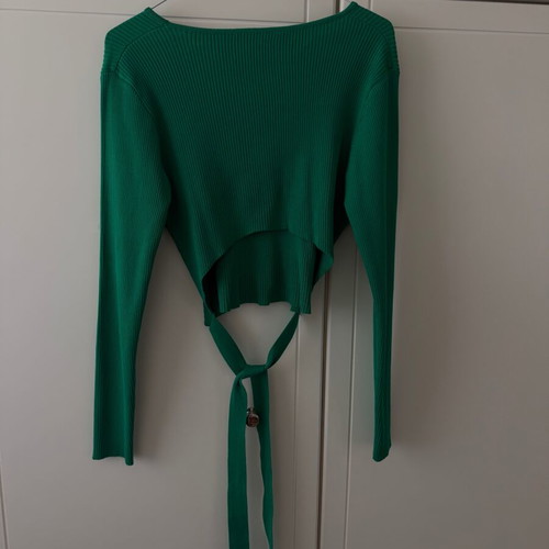 Green long-sleeve blouse with back opening new, size S
