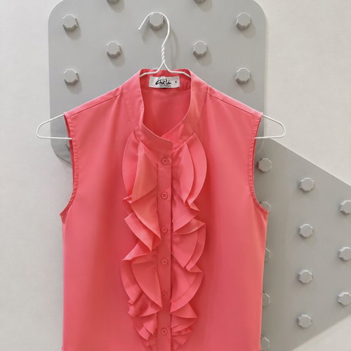 Chaton shirt medium pink like new