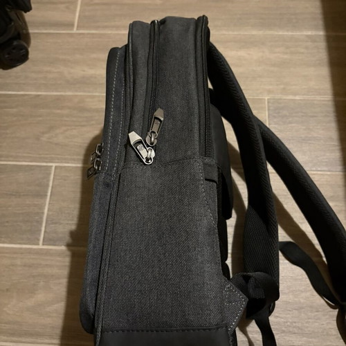 HP laptop backpack, black, excellent condition