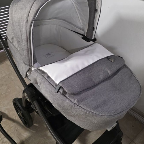 Peg Perego Book 3 in 1 baby stroller with bassinet and seat